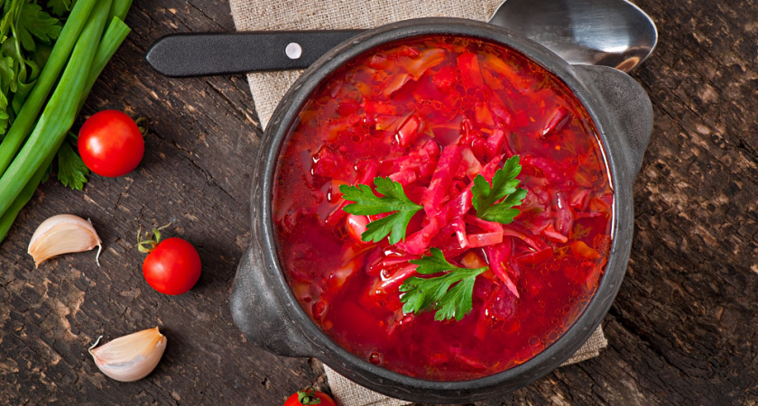 Штраф за запах борща - почему жителей России могут наказать за любимое лакомство