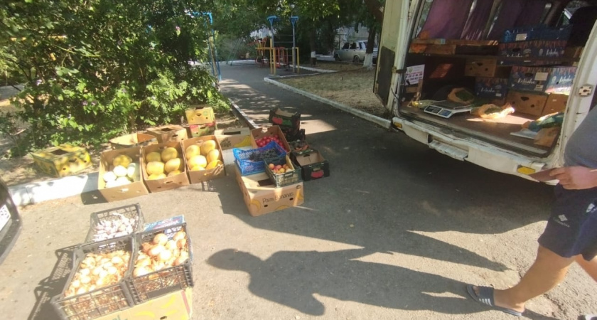 Новороссийцы с начала года заплатили 126 штрафов за ведение уличной торговли