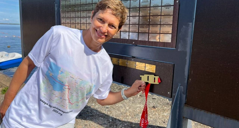 23 часа на открытой воде: спортсменка из Новороссийска проплыла 100 километров в рамках благотворительного марафона