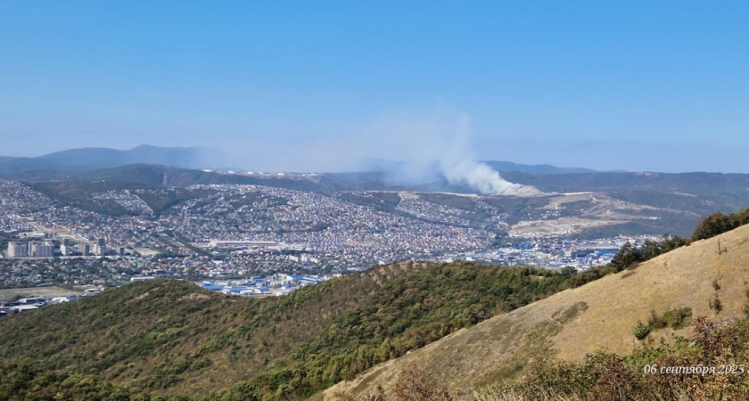 Пожар на мусорном полигоне парализовал вывоз отходов в Новороссийске и Геленджике