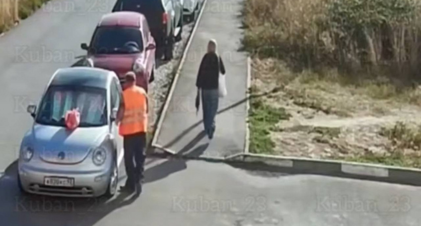 Когда мешают работать: в Новороссийске водитель мусоровоза оставил «послание» нарушителю парковки