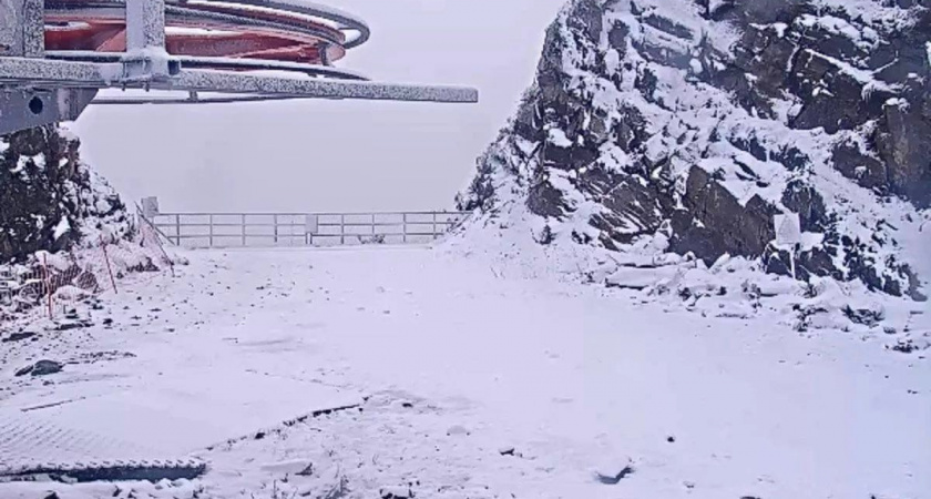 Зима близко! В горах Сочи выпал первый снег 