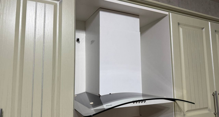 Почему умные хозяева давно не устанавливают вытяжки на кухни: нашли более практичный вариант