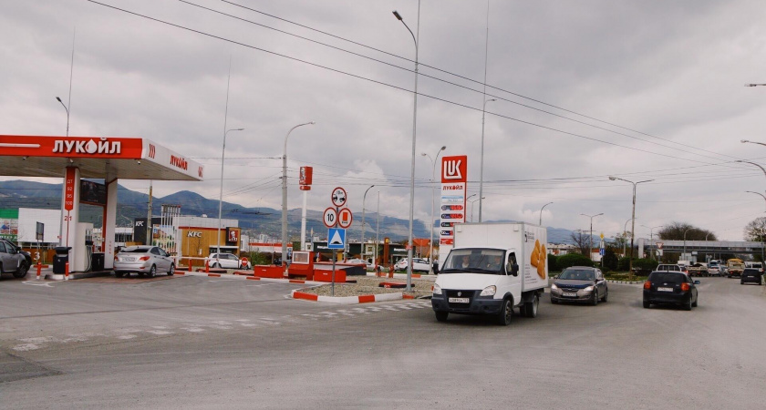 В Новороссийске изменят схему движения на «лукойловской» развязке в 13-м микрорайоне
