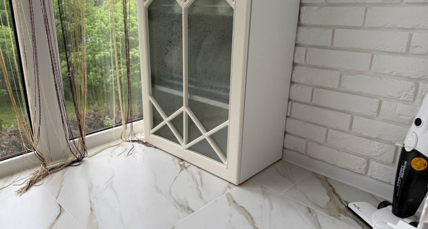 От запаха «старости» не останется и следа: запомните это удивительное средство для обработки пола и стен