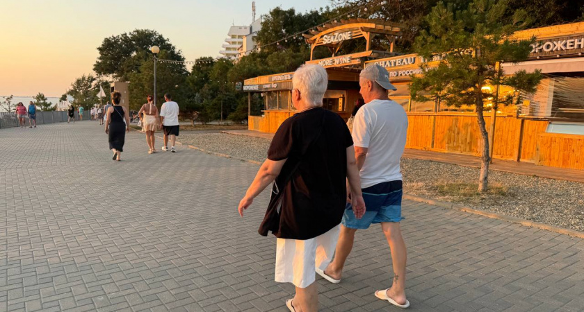 Сбербанк сделал обращение к пенсионерам, которым приходит пенсия на карту, с предупреждением