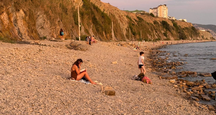 На курортах Кубани морская вода признана безопасной — проверили более 40 тысяч проб