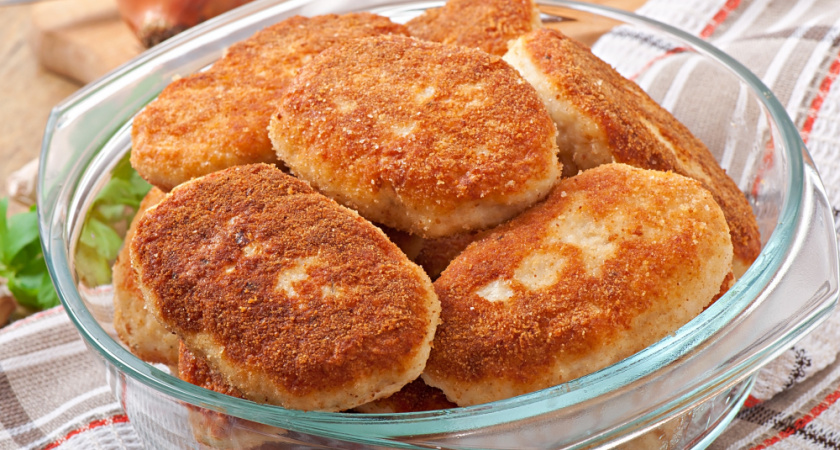 Нежнейшие зразы с мясом и сыром: сочность и яркий вкус за 30 минут - семья в восторге