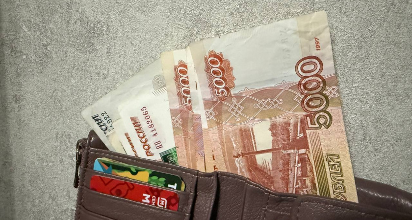 Вот где нужно работать: россиянам рассказали, кому сейчас на самом деле платят больше 200 тысяч рублей