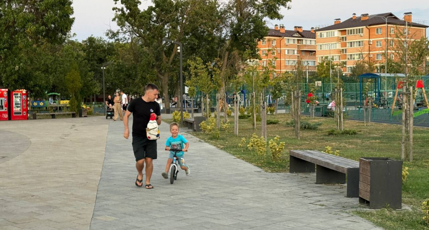 Прекрасное имя для сына - было популярно много лет назад, а сейчас про него все забыли. В переводе значит "железный"