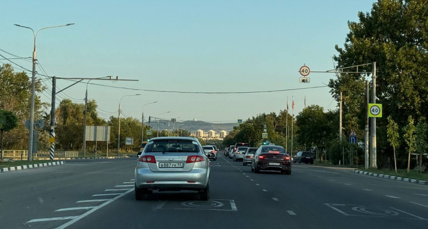 Автоюрист назвал 3 документа, которые никогда не стоит показывать инспектору ДПС