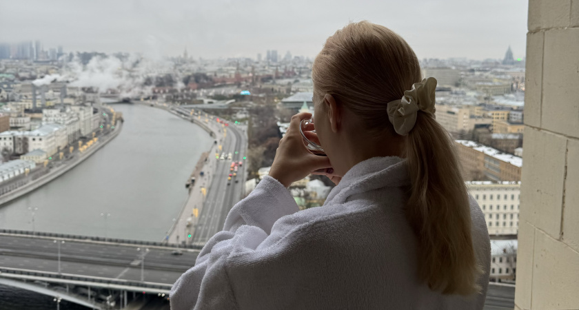 Россияне поголовно переходят на этот напиток: кофе уходит на второй план из-за вреда и цены