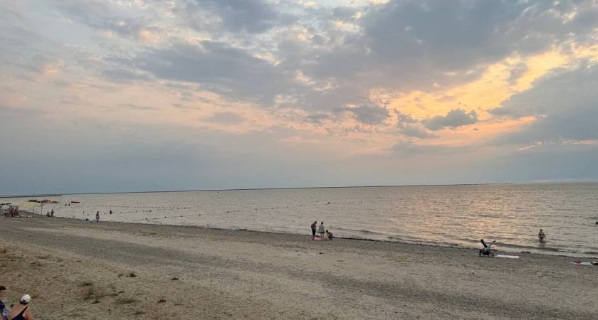 6 пляжей, где идеально теплое море в октябре - вода +28 °С, туристов нет, а лето есть