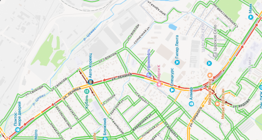 Многокилометровая пробка парализовала выезд из Новороссийска: движение стоит в обе стороны