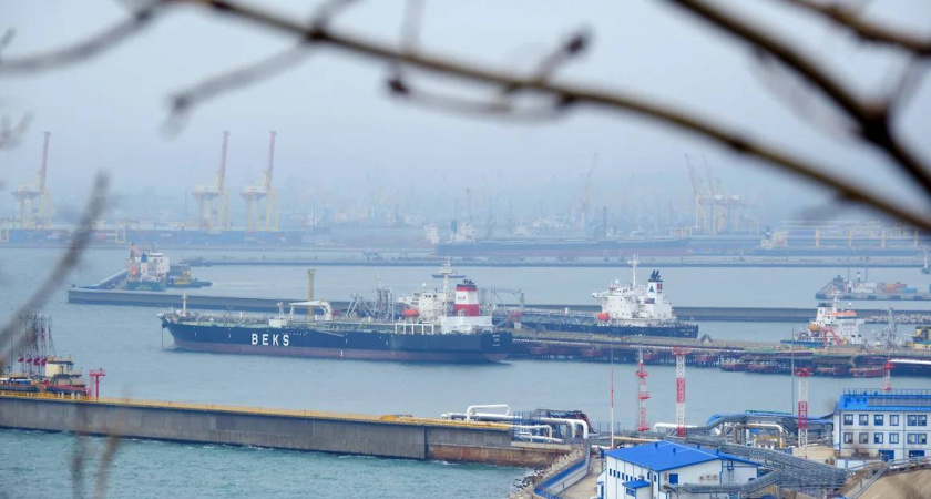 14 миллионов оплатил судовладелец за разлив нефти в Новороссийском порту