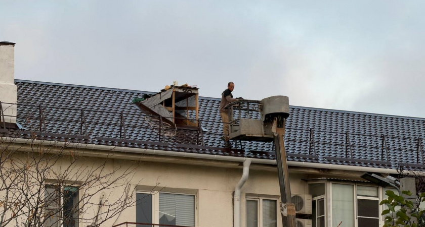 Работы по восстановлению домов после сентябрьской атаки беспилотников на Новороссийск выходят на финишную прямую 