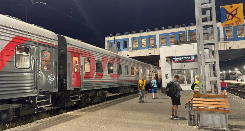 Новый вид вагона вводят в РЖД - пассажиры такого не ожидали: плацкартов и купе больше не будет