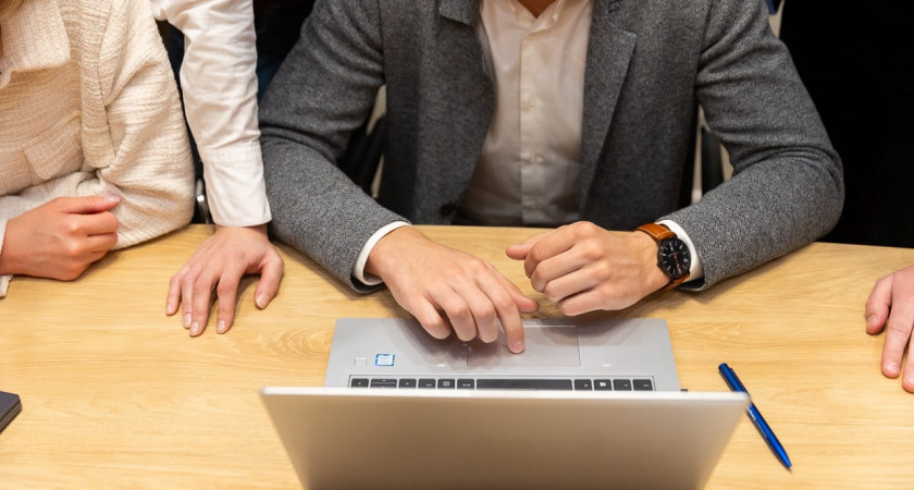 Почему компании перестают охотиться за кадрами и начинают их выращивать