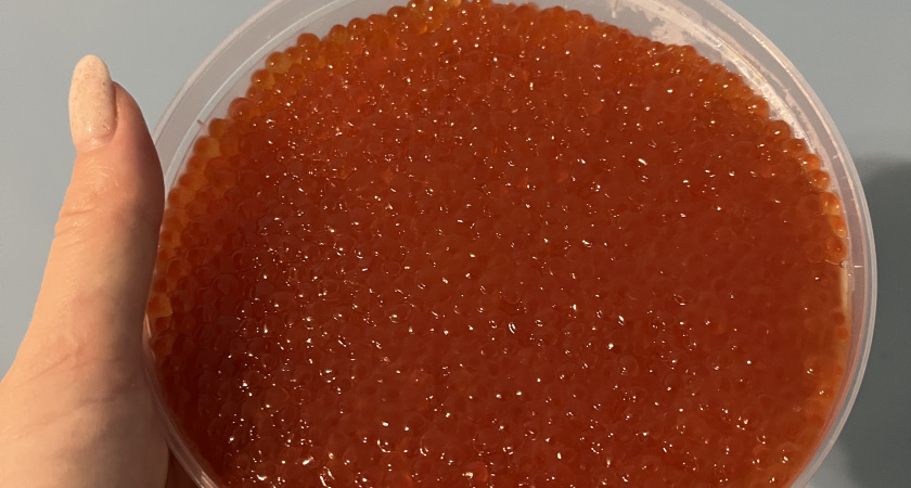 Как купить безопасную красную икру к Новому году: советы Роспотребнадзора