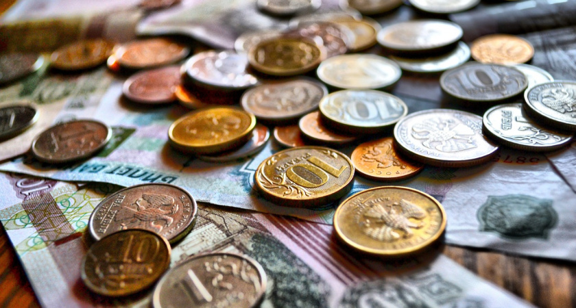 Почти 2,2 млрд рублей потратили на содержание служащих в Новороссийске