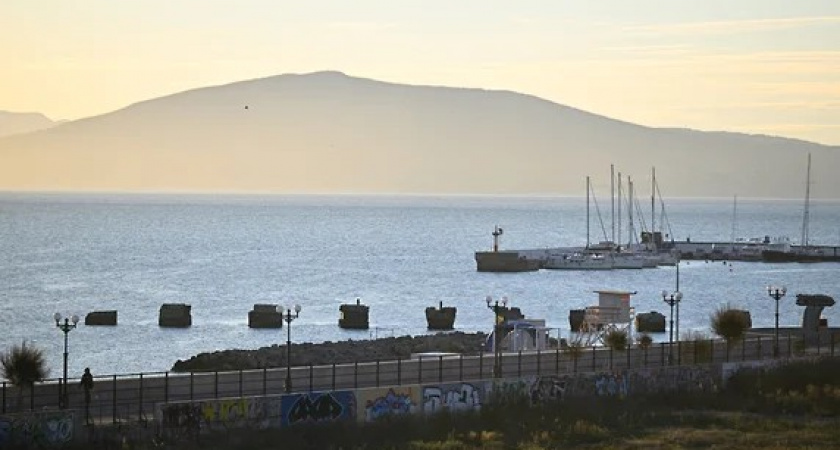 На побережье Новороссийска обнаружили незаконно оформленный земельный участок