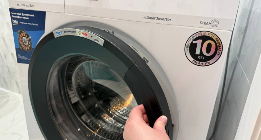 Затхлость вместо свежести — почему ваша одежда воняет после стирки: раскрываем 5 распространённых причин