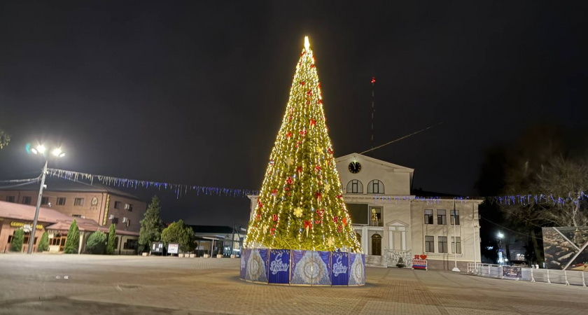 Выходные перенесли из-за обстановке в стране. Россиян предупредили: новогодние каникулы 2025-2026 уже не будут как раньше