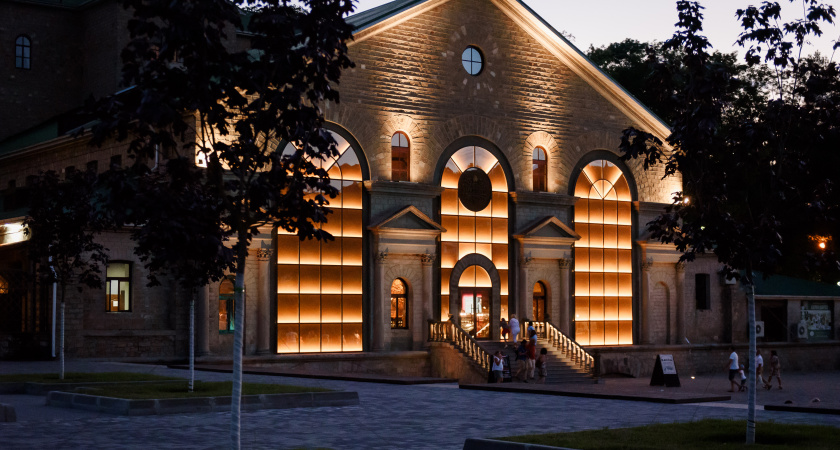 Искусство и дегустация объединились в Абрау-Дюрсо