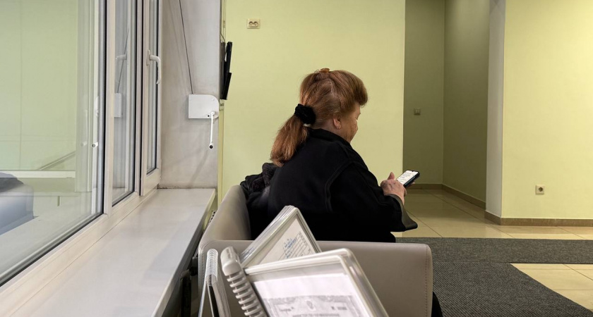 Пенсионеров предупредили: 15 декабря — быстро в СФР, или выплаты "урежут до копеек"