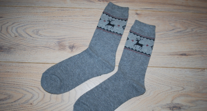 "Носок‑выручалочка": куда пристроить одиночные пары, чтобы дом сверкал — расходник за 0 рублей