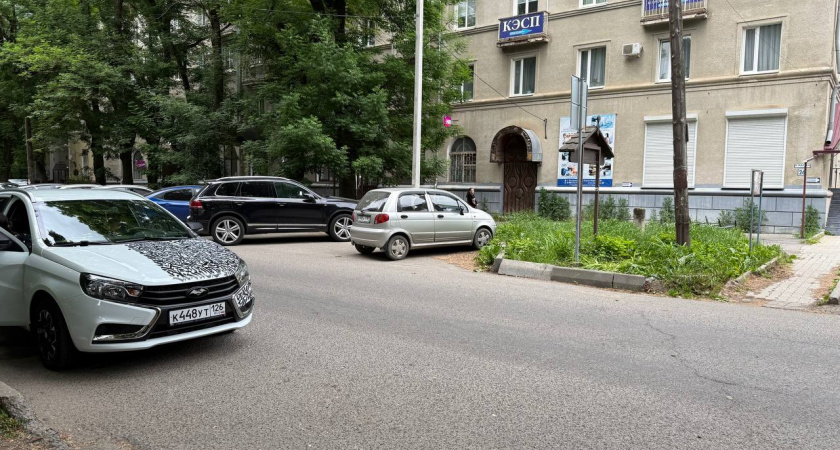 Решил прогреть двигатель — плати штраф: новое правило для водителей и его последствия