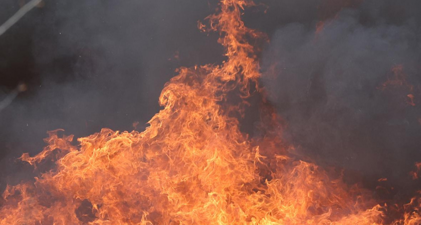 На Кубани пострадало сельхозпредприятие  и загорелись резервуары с нефтью из-за атаки украинских дронов   