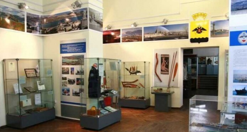 «Веди родителей в музей!»: в Новороссийске дети по Пушкинской карте могут получить скидку на билеты для взрослых 