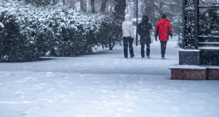 Зима пришла надолго: Черноморское побережье оказалось в кольце аномального холода 