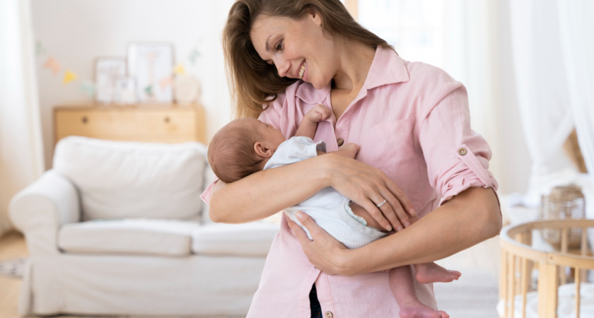 Маткапитал вырастет с февраля: названы новые суммы на первого и второго ребёнка