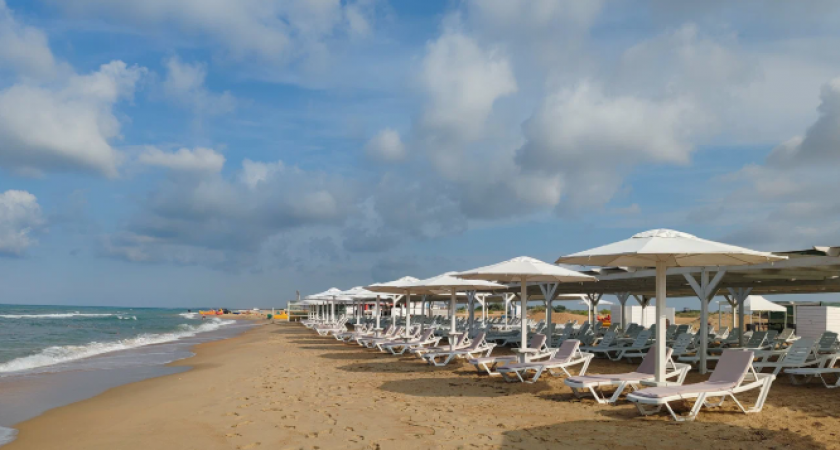 Пляжного сезона этим летом в Анапе снова не будет из-за разлива нефти  