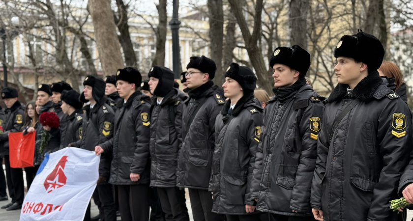 Бескозырка 2026: вахта памяти ушаковцев в Южной Озереевке, на Малой Земле и на Площади Героев, у Вечного огня 