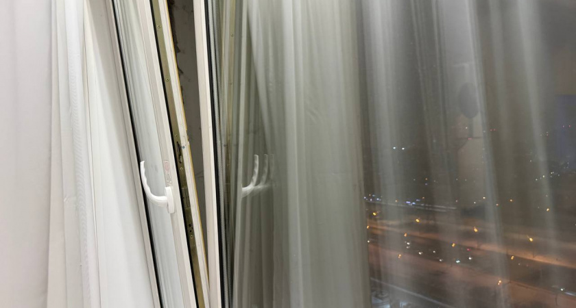 Конец эпохи: стильные интерьеры отказываются от штор и что вешают на окна в современном мире