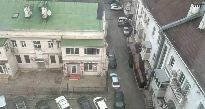 Платная парковка в Новороссийске парализовала близлежащие дворы  