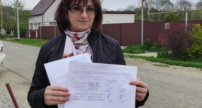 «Мы задыхаемся от этой вони!»: новороссийцы просят Президента Казахстана защитить их от выбросов нефтепродуктов в атмосферу