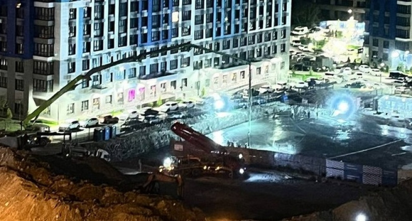 Жители новостройки в Южном районе не могут спать по ночам из-за шума на соседней стройке