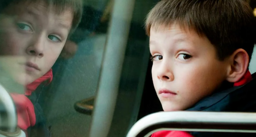 Невиданная алчность! Водитель пригородной маршрутки выгнал из автобуса школьников, которые собирались ехать по станице, чтобы отвезти пассажиров до Новороссийска