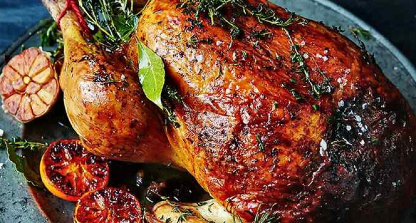 Диетолог раскрыла секрет правильного приготовления курицы на Новый год: перед гостями будет не стыдно