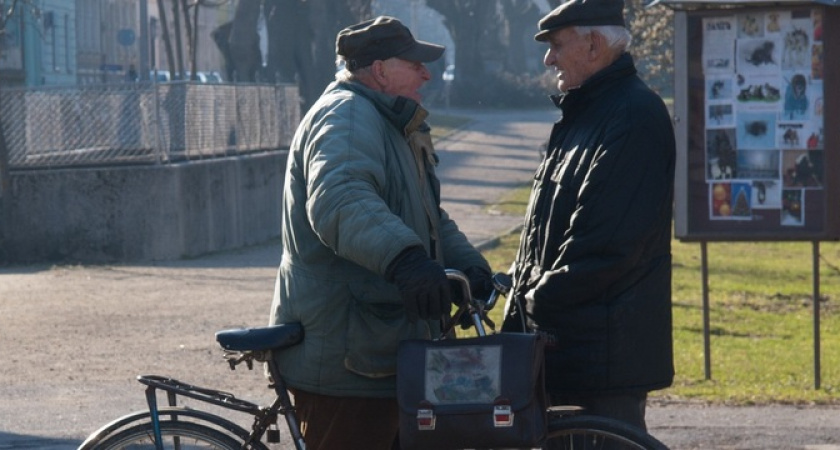 Из пенсии вычтут 4700 рублей уже в июне: пенсионеров предупредили о важном изменении