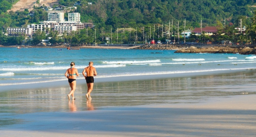 Отдых на морях: пенсионеры могут бесплатно получить путевку на курорт