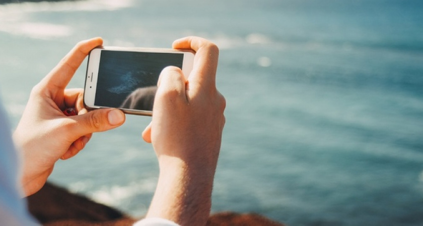 Принят закон: теперь с переводов придется платить налог