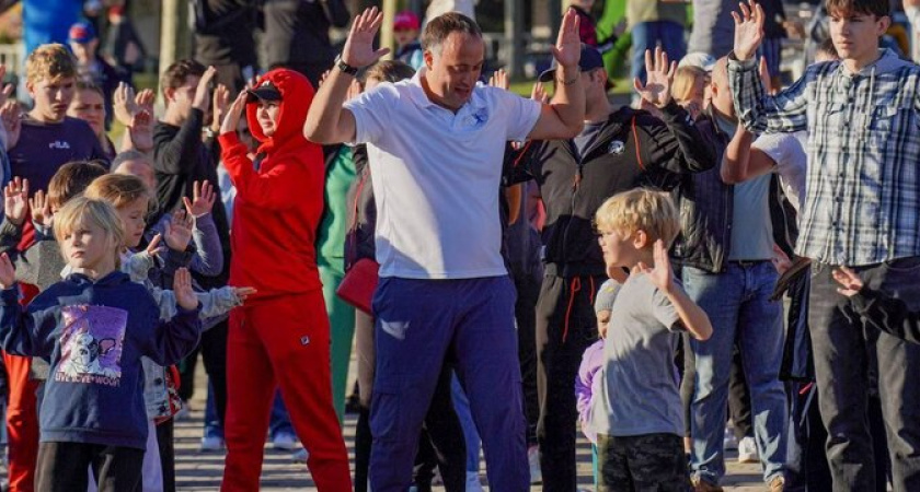 Папа в топе: День отца спортивно отметили в Новороссийске