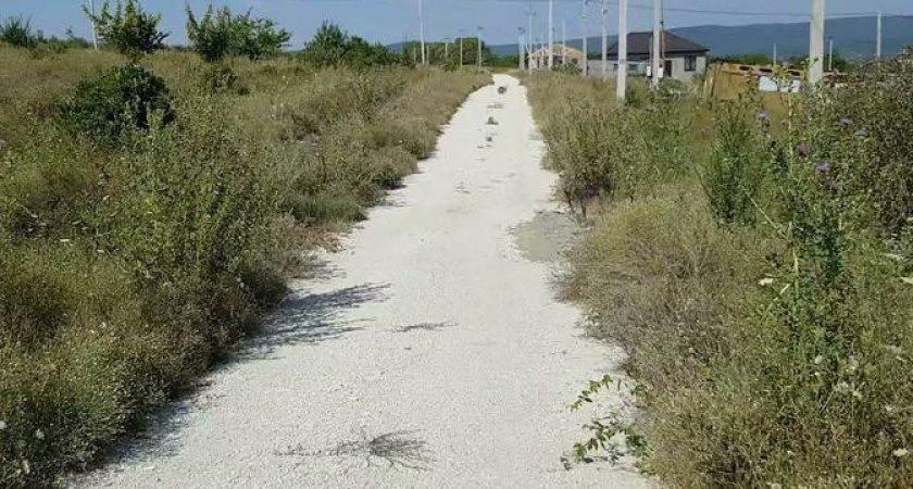 По улицам пригорода Новороссийска пройдется грейдер: адреса участков