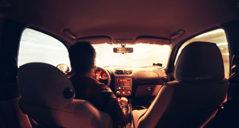 С 29 марта начнут лишать прав за вождение без куртки: водителей ждет неожиданный сюрприз