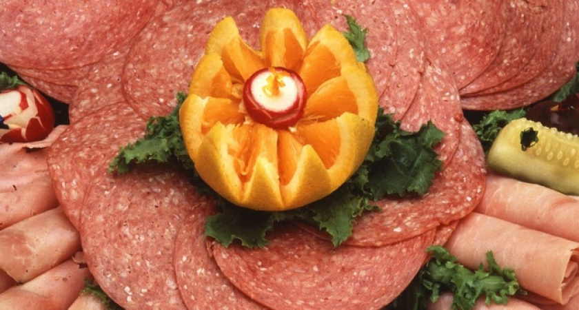 Туалетной бумаги нет и в помине: Роскачество назвало лучшие марки колбасы